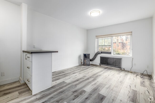 1 chambre, 1 salle de bain - 38 m² - Salon - 256-262 Sherbourne St.