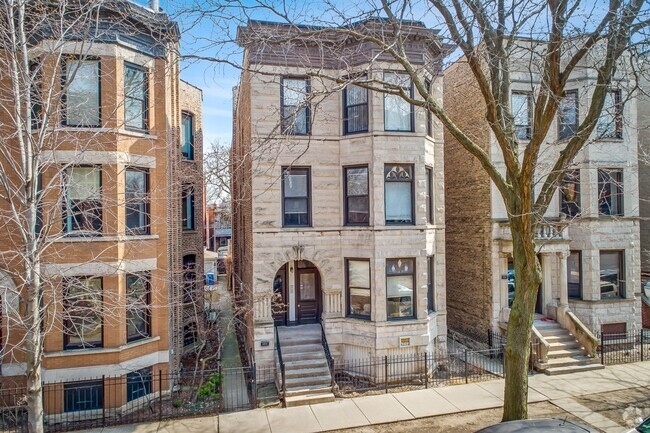 Building Photo - 3525 N Wilton Ave Unit 2F Rental