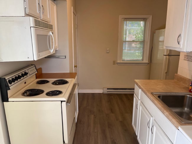 Photo - 37849 2nd St Unit 1 Lower