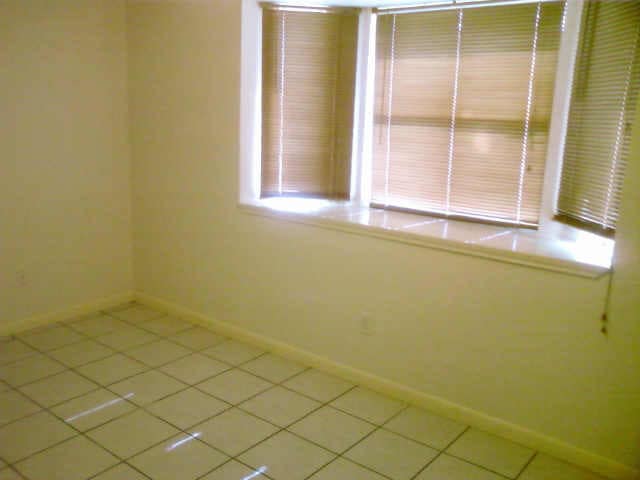 Photo - 13835 Northlake Dr