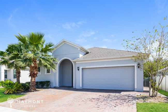 2223 Rush Bay Wy