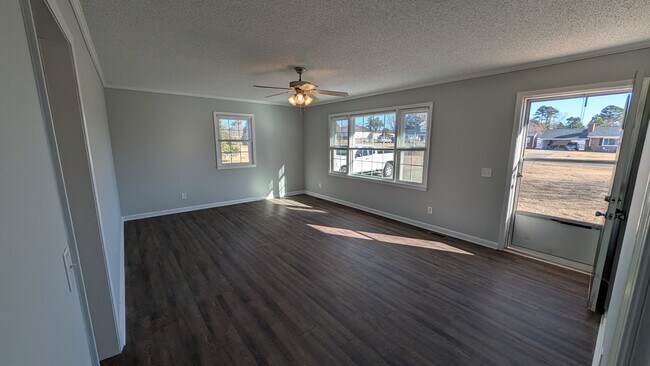 Photo - 3928 Pine Line Dr