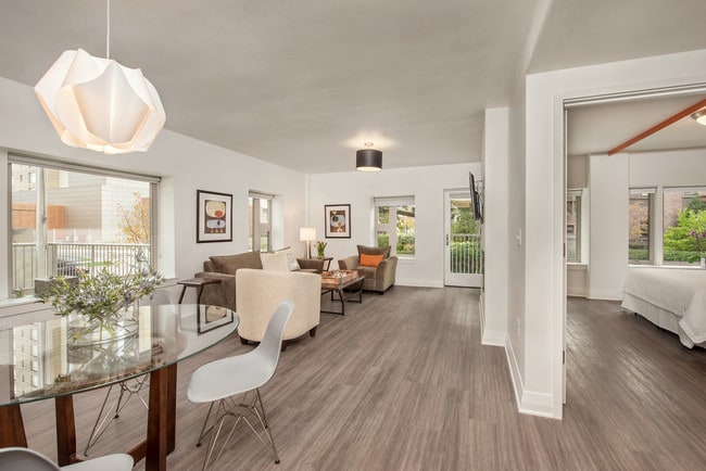 Photo - Sage on Prospect