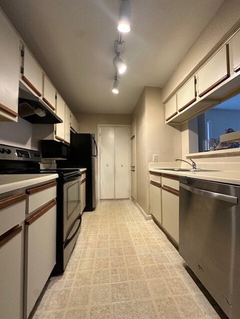 Photo - 5500 Devonbriar Way