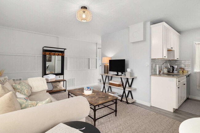 Photo - 120 4th Ave N Unidad ID1341341P