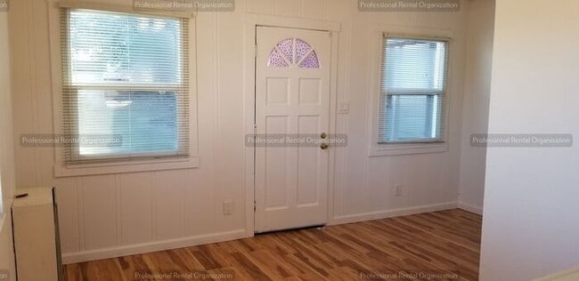 Photo - Coming Soon: Cozy Studio Cottage in Vineyard Setting