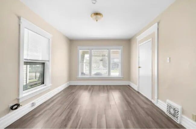 Photo - 544 E New York St Unit 1