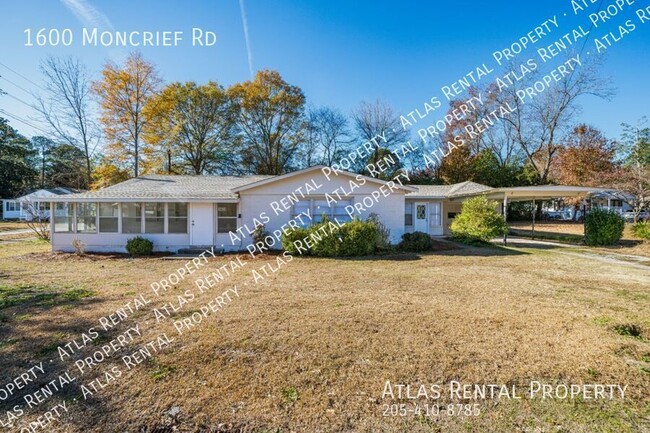 Photo - 1600 Moncrief Rd House