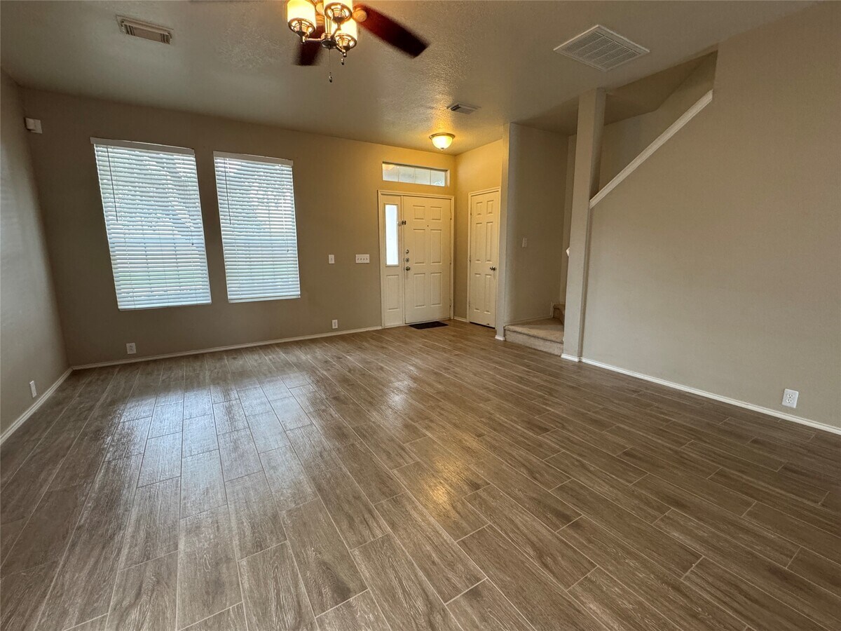 Photo - 16875 Mammoth Springs Dr