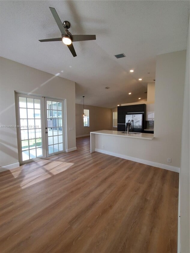 Photo - 858 Briar Ridge Rd (Weston, FL)