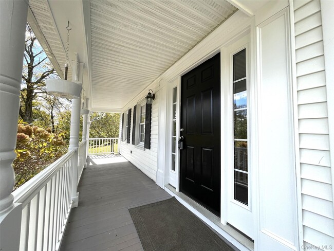 Photo - 130 Old Mt Kisco Rd