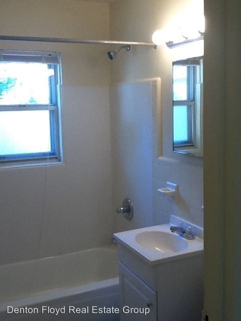 Photo - Furlong Apartments