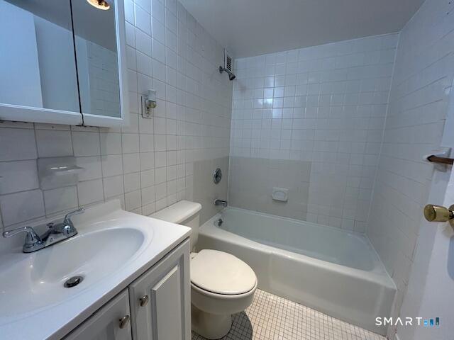 Photo - 87 Glenbrook Rd Unit S