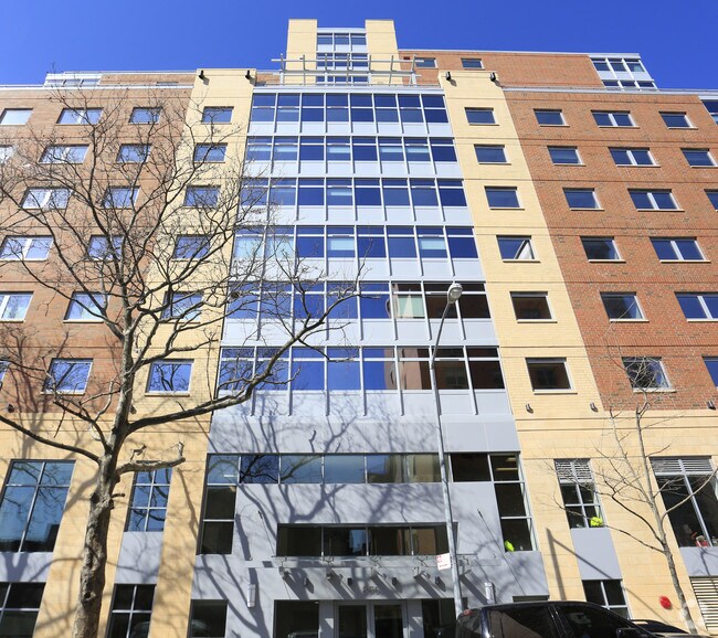 Photo - 3160 Park Ave