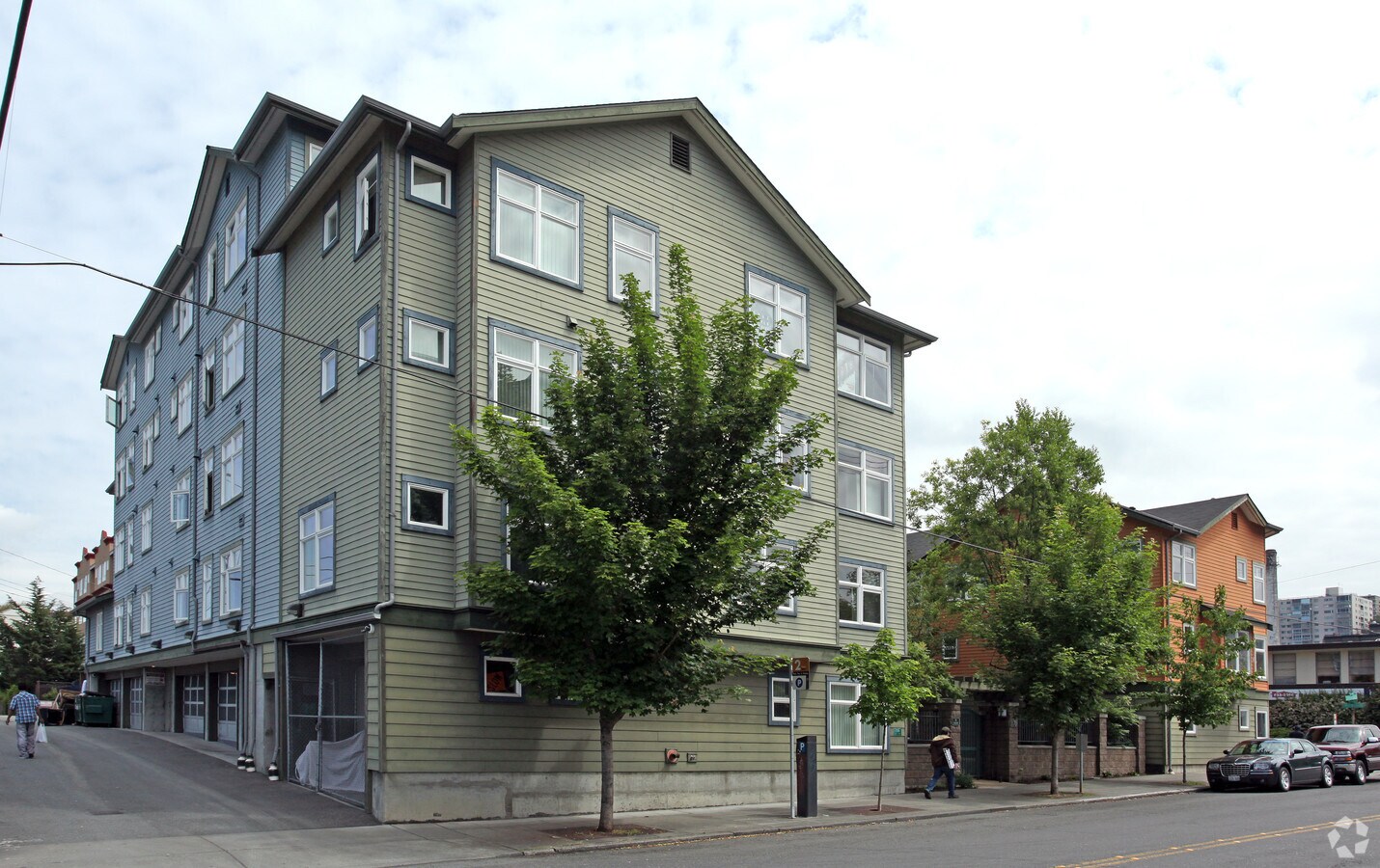 Photo - Lakeview Apartments