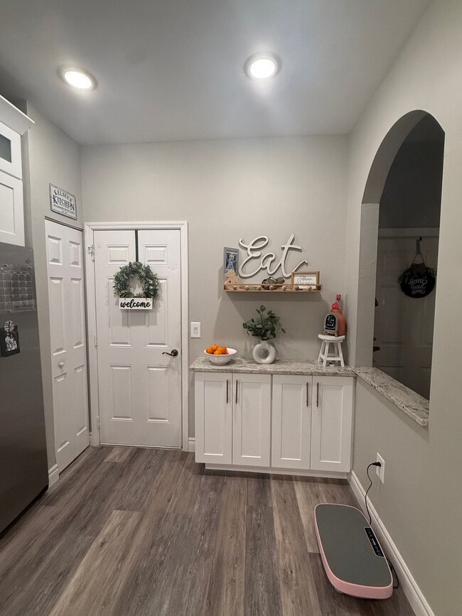 Photo - 3636 Pine Oak Cir