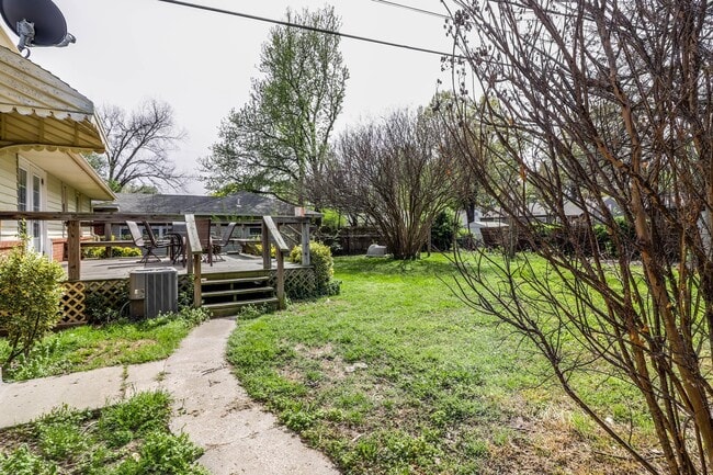 Photo - Brookside Ranch Style Home With 3 Bedrooms!