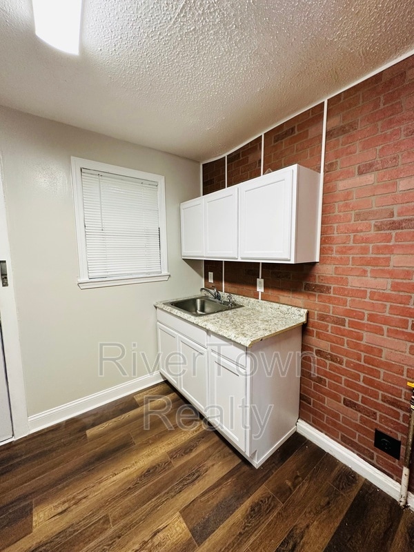 Photo - 802 Baltimore St