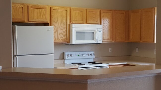 Photo - Ground level 3 bedroom, 2 bath, condo in Springs Ranch GATED community
