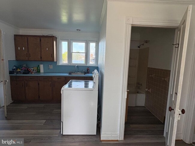 Photo - 50 E North St Unit 1