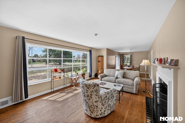 Photo - 6707 E 6th Ave