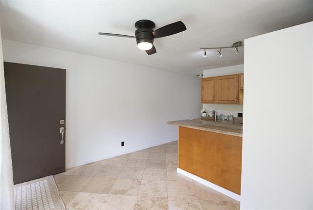 Photo - 2136 Konou Pl