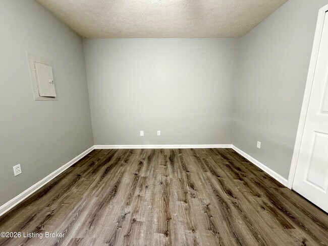 Photo - 515 E 4th St Unidad 1