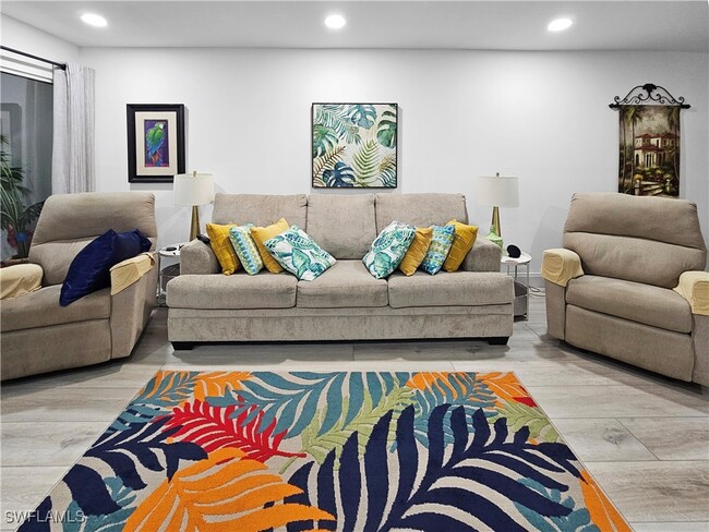 Photo - 1700 Pine Valley Dr Unidad 118