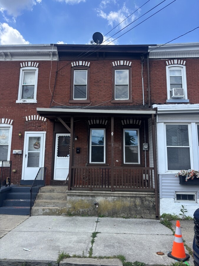 Photo - 426 Hunter St