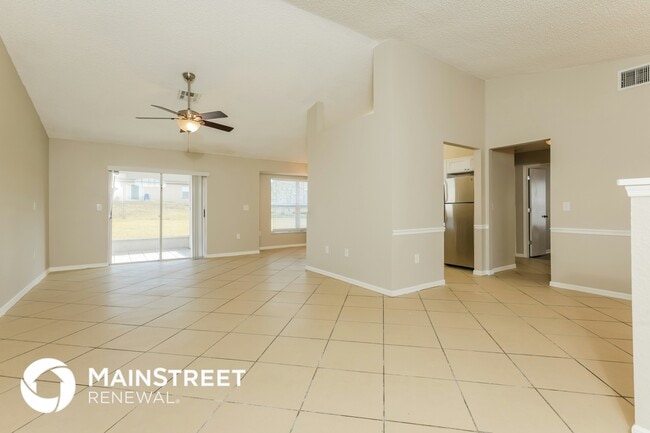 Photo - 2704 Champion Ridge Dr