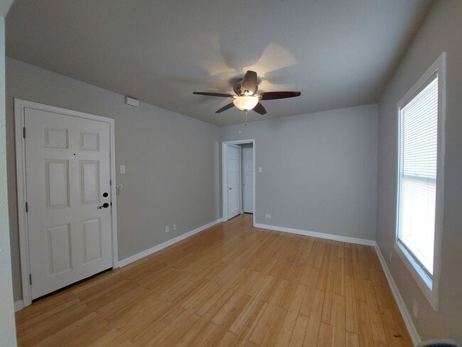Photo - 455 Eleanor Ave Unit #2