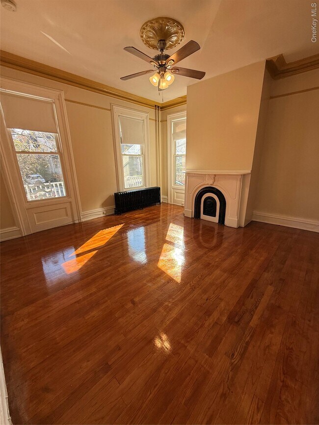 Photo - 27 Balding Ave Unit 1