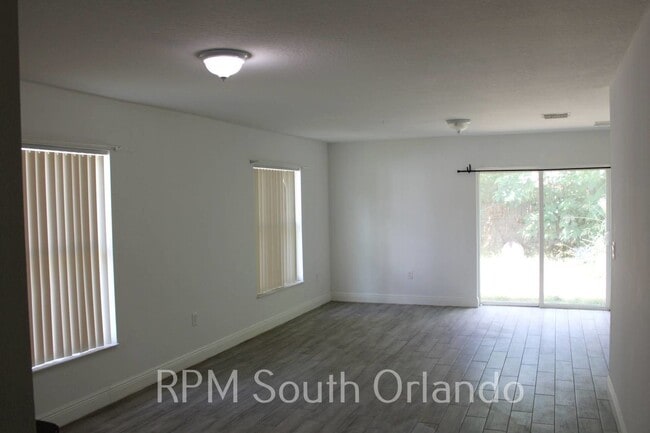 Photo - Beautiful 3-bedroom 2 bath single story home in SW Orlando near International Drive