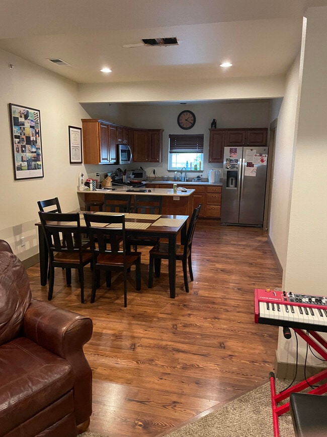 Photo - 504 Silverleaf Dr Unit 3 bed 2.5 bath condo in Whitefish