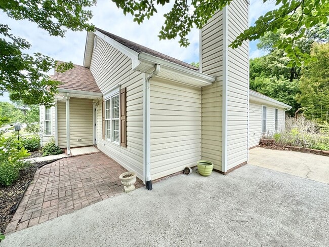 Photo - Adorable 3 Bedroom Home in High Point!
