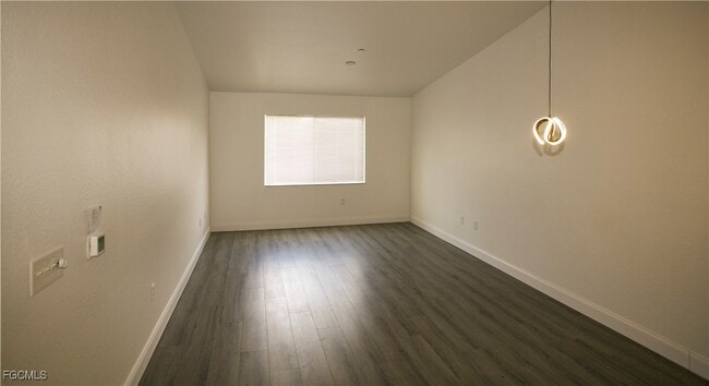 Building Photo - 8288 Key Royal Ln Unit 1432 Rental