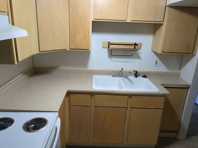 Photo - 8177 S Darin St