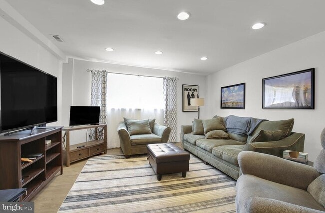 Photo - 1120 S 7th St Apartment Unit 2