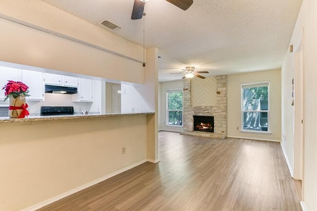 10616 Mellow Meadow Dr Unidad 18B