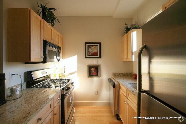 Building Photo - 115 2nd St Rental