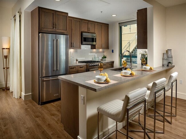2300 Wilshire