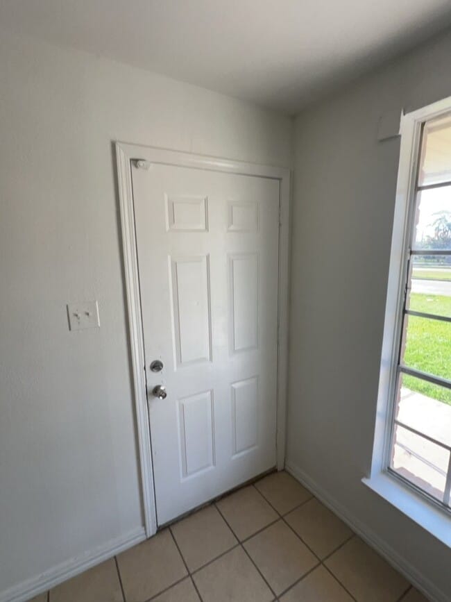 Photo - 15335 Woodforest Blvd