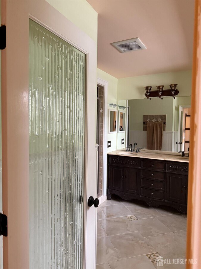 Photo - 176 Nebula Rd