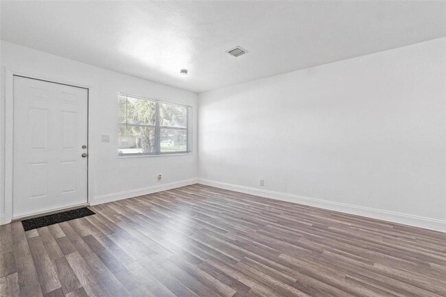 Photo - 1040 NW 23rd Ter