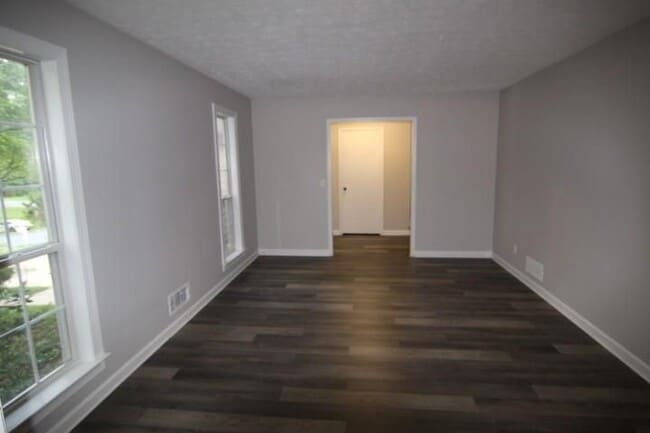 3765 Manor House Dr