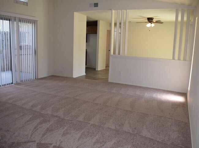 Photo - 5606 Passero Way