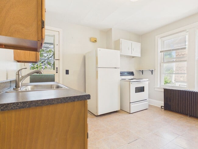 Photo - 1528 Green St Unit 3