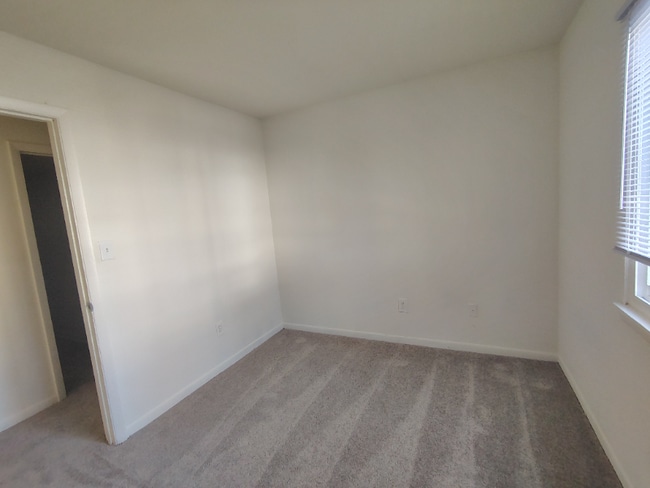 Photo - 600 Reusens Rd Unit J109