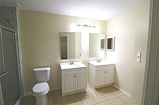 Photo - 4727 Ivy Meadow Ln