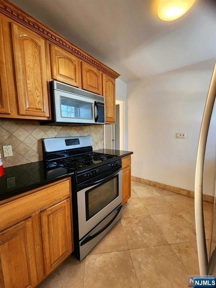 Photo - 63 W Hudson Ave Unit B9